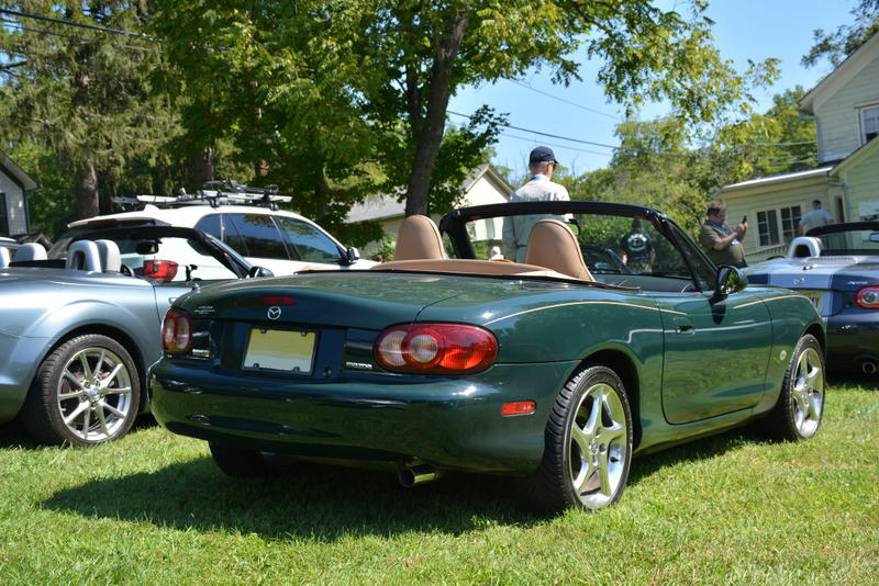 Pit stop with the Delaware Valley Miata Club